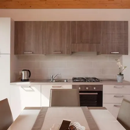 Apartament Campiano